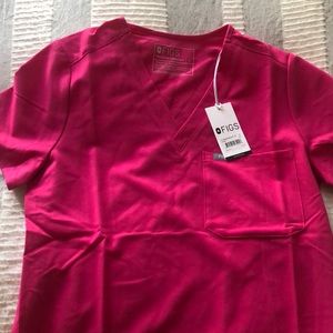 NWT Figs Catarina shocking pink scrub top